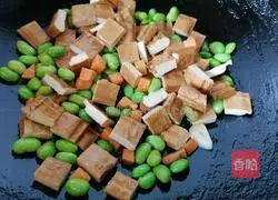 Illustration of how to stir-fry edamame beans 7