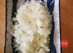 Illustration of how to make braised lettuce 4