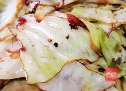 Illustration of how to make stir-fried shredded cabbage 7