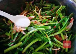 Illustration of how to make Korean chives 5