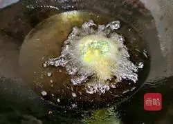 Crispy Broccoli Recipe Illustration 11