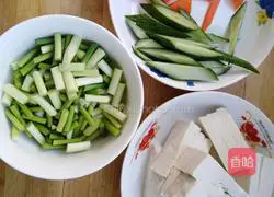 Illustration of how to make homemade tofu 1