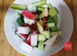 Illustration of how to make radish and cucumber 4