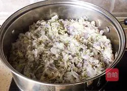 Illustration of steaming fresh kudzu flowers 9