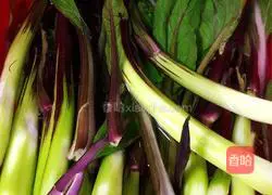 Illustration of how to make stir-fried cabbage heart 2