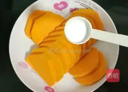 Illustration of how to make steamed pumpkin with minced garlic 4