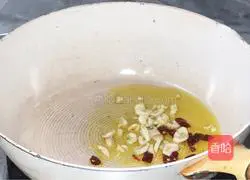 Illustration of how to make spicy and sour cabbage 3