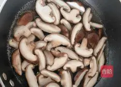 Illustration of how to make oyster sauce, mushrooms and rapeseed 2