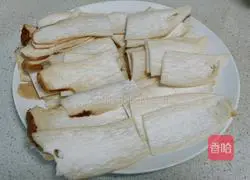 Illustration of how to make barbecue-flavored king oyster mushrooms 2