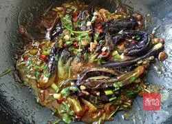 Illustration of how to make sauced eggplant 13