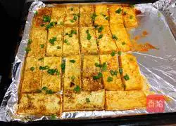 Illustration of how to make flavored grilled tofu 7