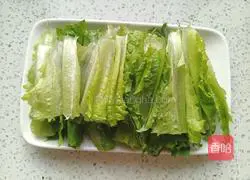 Illustration of how to make lettuce with soy sauce 6
