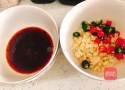 Illustration of how to make cold okra 4