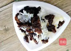 Illustration of how to make cold double ears 7