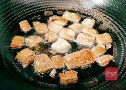 Illustration of how to make sweet and sour crispy tofu 7