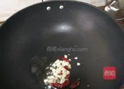 Illustration of how to make garlic broccoli 9 