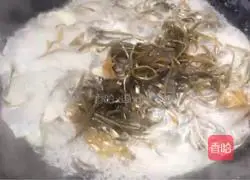 Illustration of how to make cold kelp shreds 9