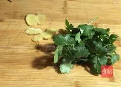 Illustration of how to make shredded radish and kelp soup 4