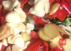 Illustration of how to make pickled cucumbers 16