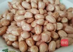 Illustration of how to make cold spiced peanuts 1