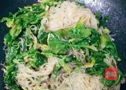 Illustration of how to make soy-flavored spinach mixed with vermicelli 7