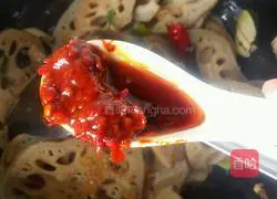 Illustration of making spicy lotus root slices 7