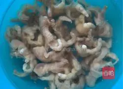 Illustration of how to make boneless chicken feet 2