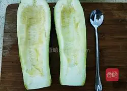 Stir-fried zucchini# Summer Refreshing Light Food# Recipe Illustration 4