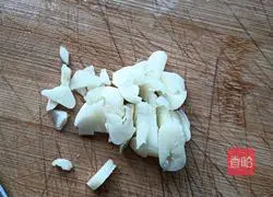 Illustration of how to make stir-fried sweet potato sticks 2