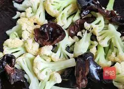 Illustration of how to make cauliflower 13