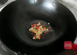 Illustration of how to make stir-fried water spinach 3