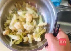 Illustration of how to cook cauliflower with soy sauce 6