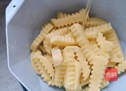 Spicy wolf tooth potatoes Illustration of how to do it 3