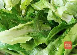 Illustration of how to make lettuce leaves in oyster sauce 4