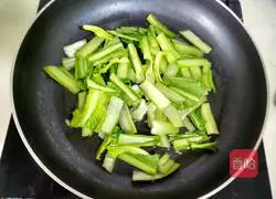 Illustration of how to make garlic cabbage 5