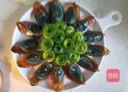 Illustration of how to make high-looking cold dishes with cucumbers and preserved eggs 5