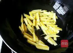Illustration of how to make potato-fried vegetarian chicken 5