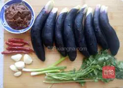 Illustration of how to make sauced eggplant 1