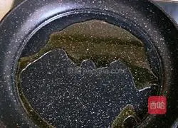 Illustration of how to make garlic snow peas 5