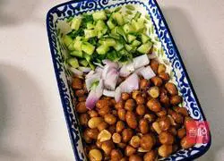 Illustration of how to make vinegar and peanuts 1