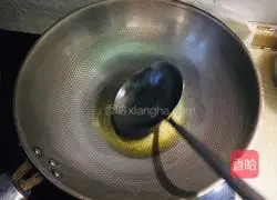 Illustration of how to make fried leeks with soybean sprouts 3