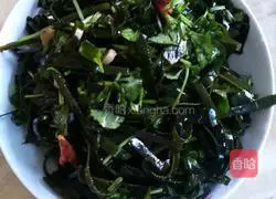 Illustration of how to make cold kelp shreds 4