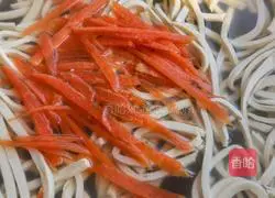 Illustration of how to make cold salad 3