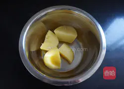 Illustration of how to make fried potato dumplings with shepherd's purse 2