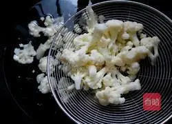 Illustration of how to make cold fungus and cauliflower 4