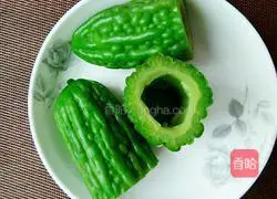 Bitter Melon and Purple Sweet Potato Rings Recipe Illustration 13