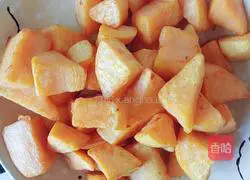 Illustration of how to make shredded sweet potatoes 2