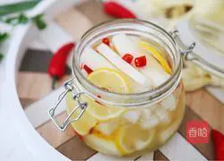 Sour Illustration of how to make spicy white radish 10