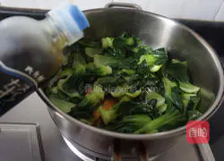 Coconut-flavored Shanghai Green Recipe Illustration 6