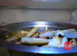 Illustration of how to make cold white melon 6